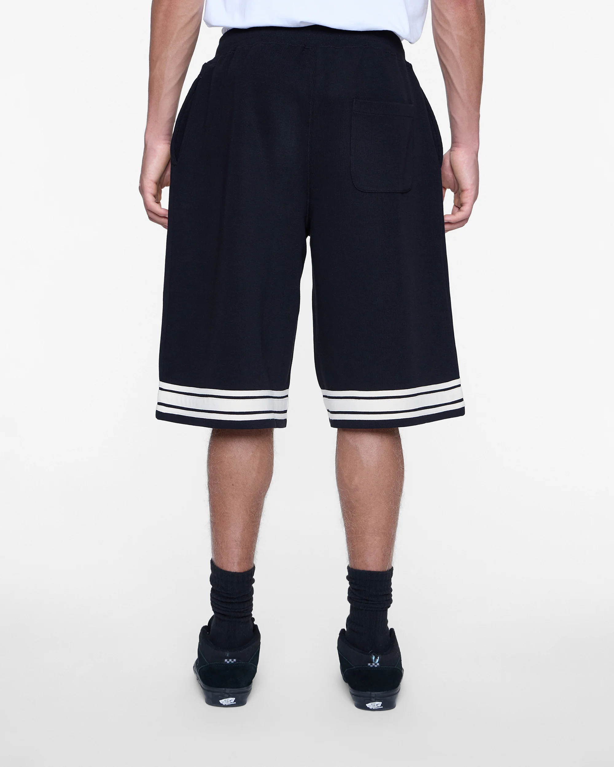 Curve Shorts - Image 4