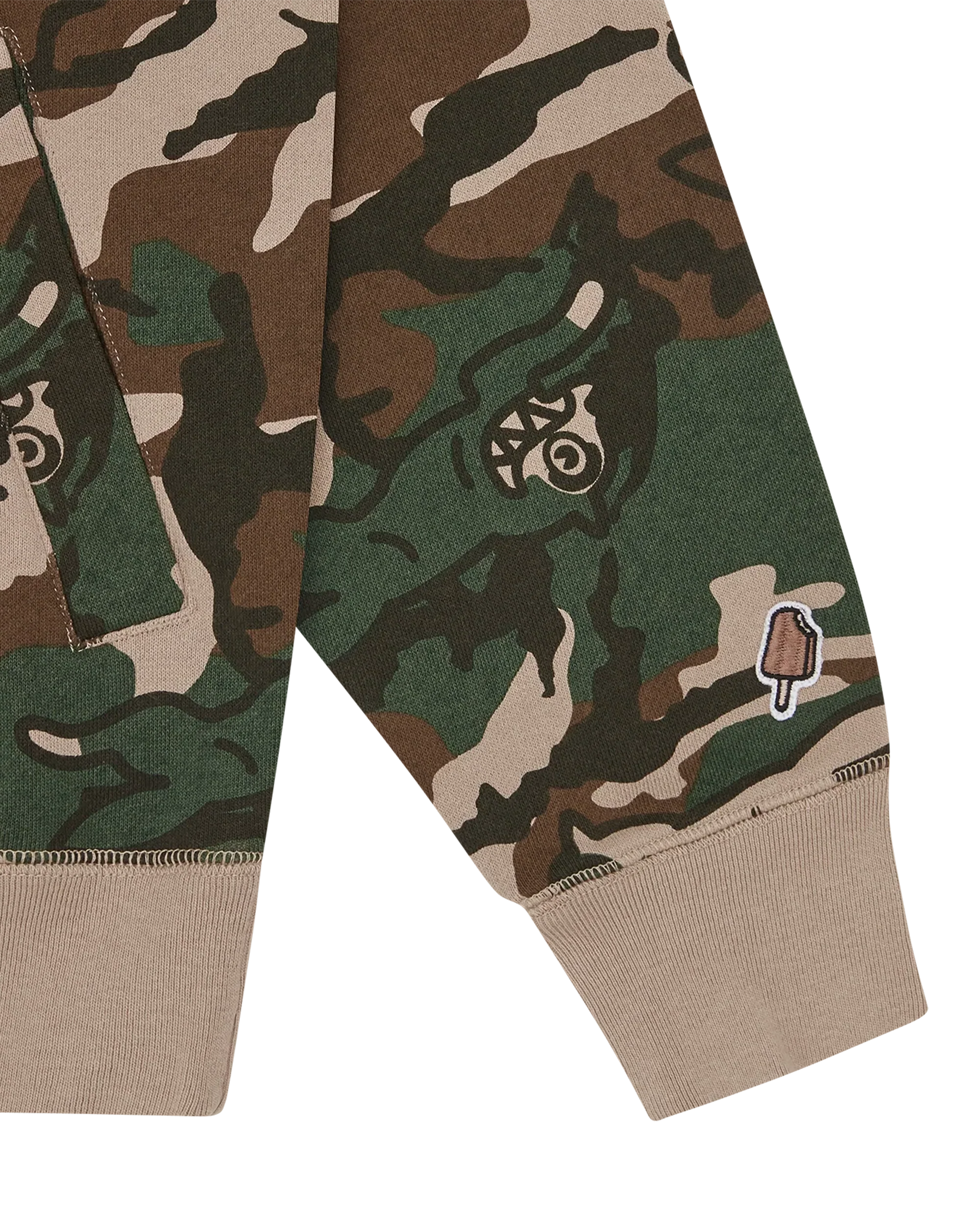 Running Dog Woodland Camo Zip Through Hood - Image 4